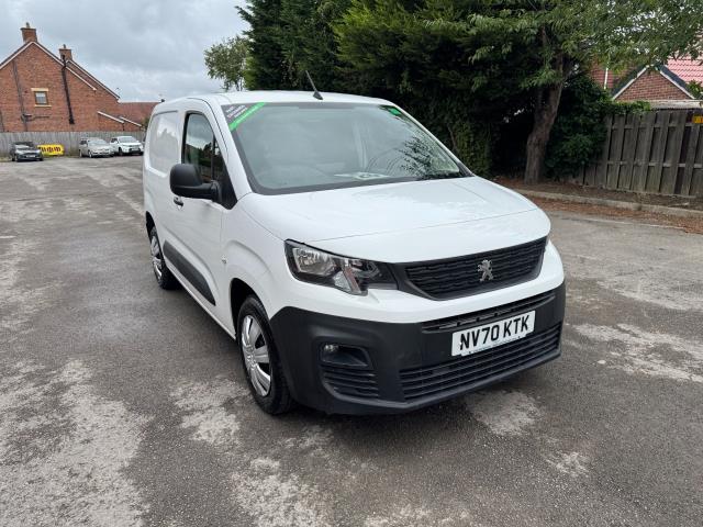 2020 Peugeot Partner 1000 1.5 Bluehdi 100 Professional Van (NV70KTK) Image 2