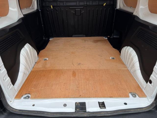 2020 Peugeot Partner 1000 1.5 Bluehdi 100 Professional Van (NV70KTK) Image 47