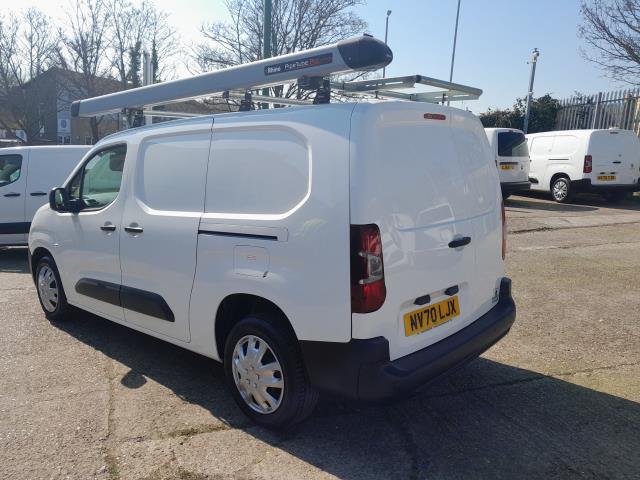 2021 Peugeot Partner 950 1.5 Bluehdi 100 Professional Van L2 (NV70LJX) Image 8