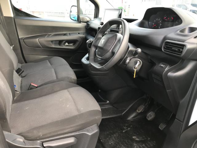 2021 Peugeot Partner L2 950 1.5BLUE HDI 100PS PROFESSIONAL EURO 6 (NV70LJY) Image 22
