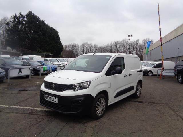 2021 Peugeot Partner 1000 1.5 Bluehdi 100 Professional Van (NV70LLD) Image 8