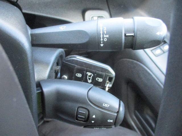 2021 Peugeot Partner 1000 1.5 Bluehdi 100 Professional Van (NV70NFT) Image 18