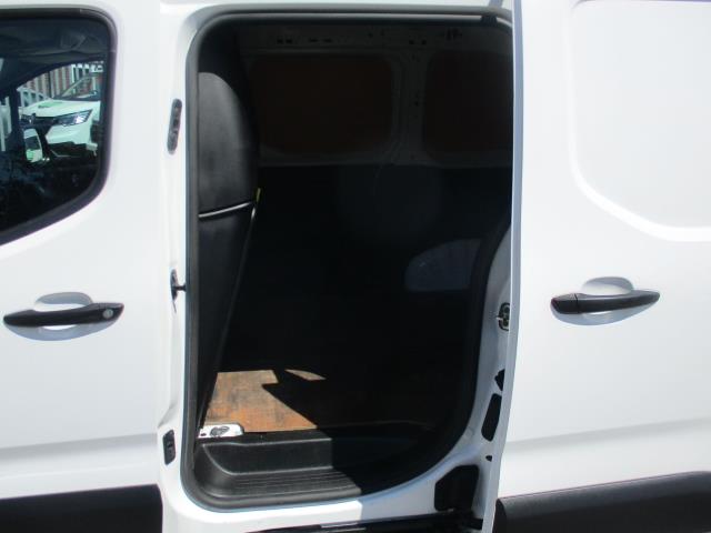 2021 Peugeot Partner 1000 1.5 Bluehdi 100 Professional Van (NV70NFT) Image 27