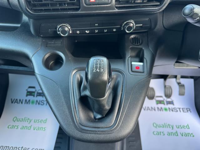 2021 Peugeot Partner 1000 1.5 Bluehdi 100 Professional Van Euro 6 (NV70NHA) Image 26