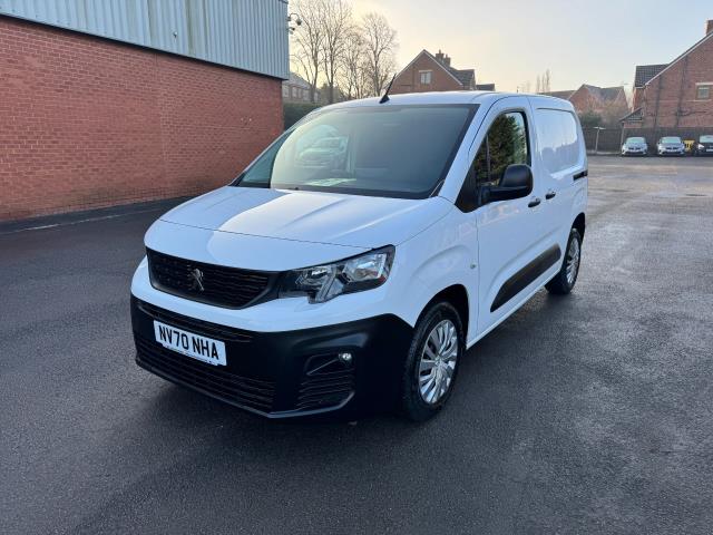 2021 Peugeot Partner 1000 1.5 Bluehdi 100 Professional Van Euro 6 (NV70NHA) Image 4