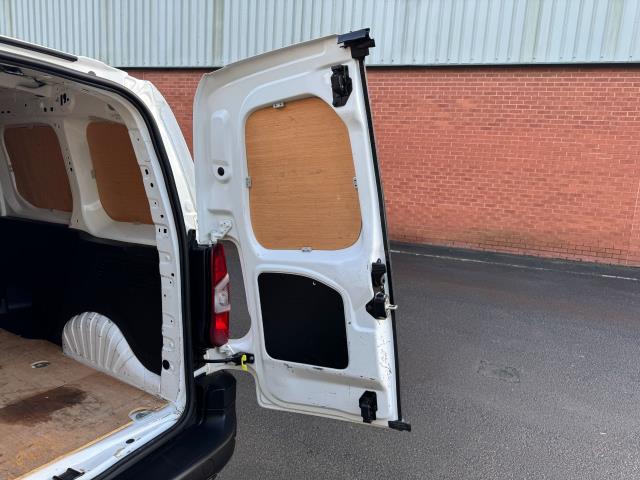 2021 Peugeot Partner 1000 1.5 Bluehdi 100 Professional Van Euro 6 (NV70NHA) Image 49