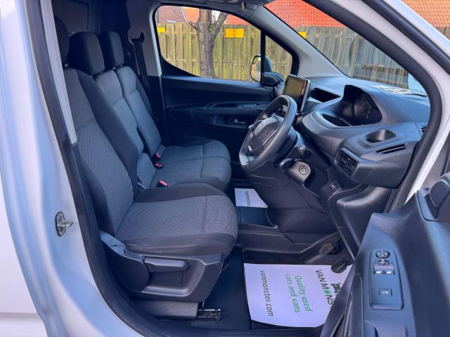 2021 Peugeot Partner 1000 1.5 Bluehdi 100 Professional Van Euro 6 (NV70NHA) Image 15
