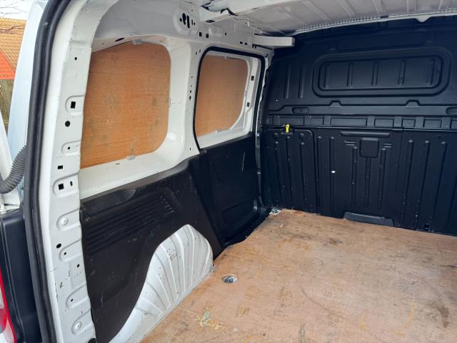 2021 Peugeot Partner 1000 1.5 Bluehdi 100 Professional Van Euro 6 (NV70NHA) Image 44