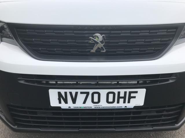 2021 Peugeot Partner 1000 1.5 Bluehdi 100 Professional Van (NV70OHF) Image 12