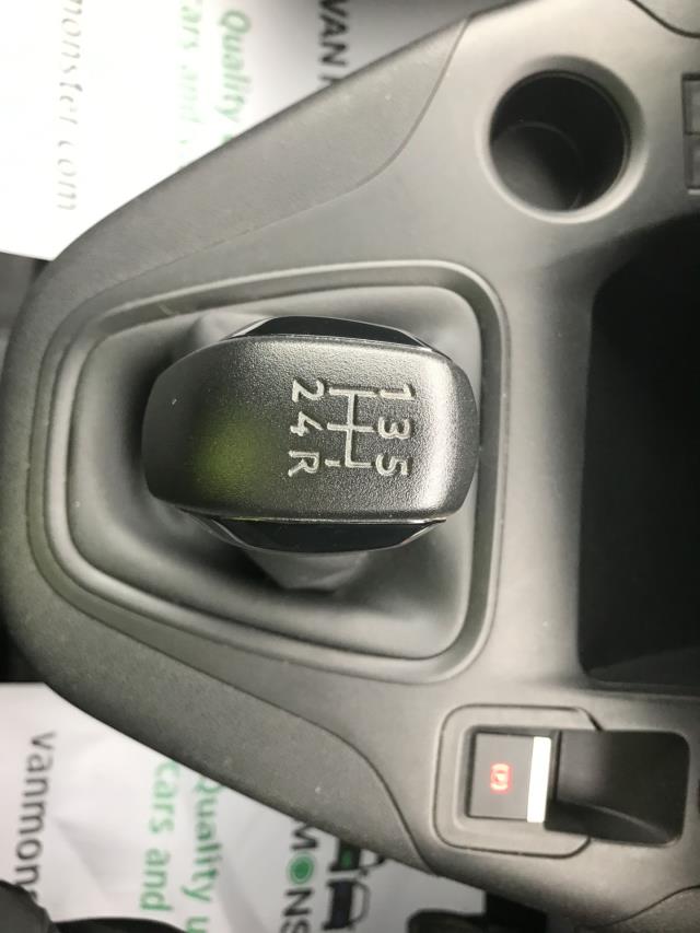 2021 Peugeot Partner 1000 1.5 Bluehdi 100 Professional Van (NV70OHF) Image 25