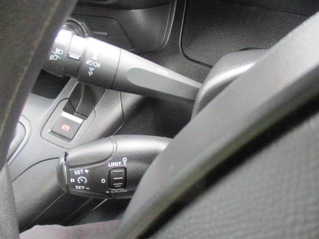 2021 Peugeot Partner 1000 1.5 Bluehdi 100 Professional Van (NV70OJG) Image 18