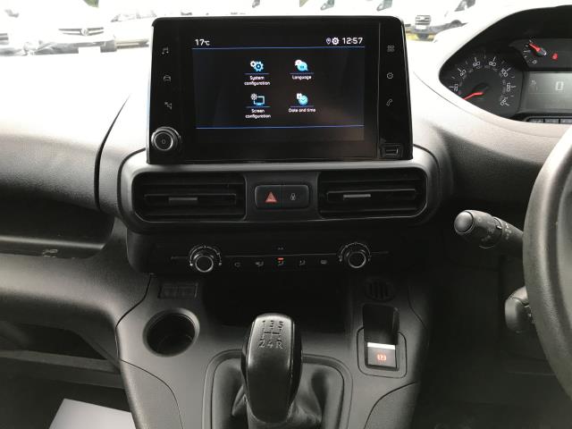 2021 Peugeot Partner 1000 1.5 Bluehdi 100 Professional Van (NV70OKH) Image 19