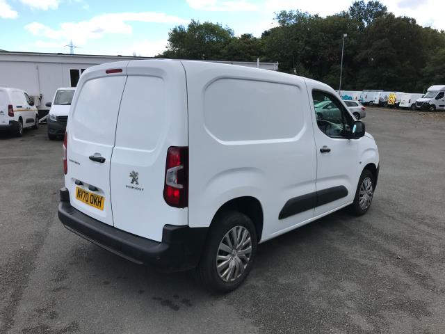 2021 Peugeot Partner 1000 1.5 Bluehdi 100 Professional Van (NV70OKH) Image 11