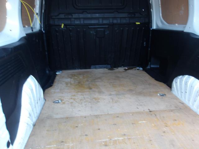 2021 Peugeot Partner 1000 1.5 Bluehdi 100 Professional Van (NV70OKL) Image 17