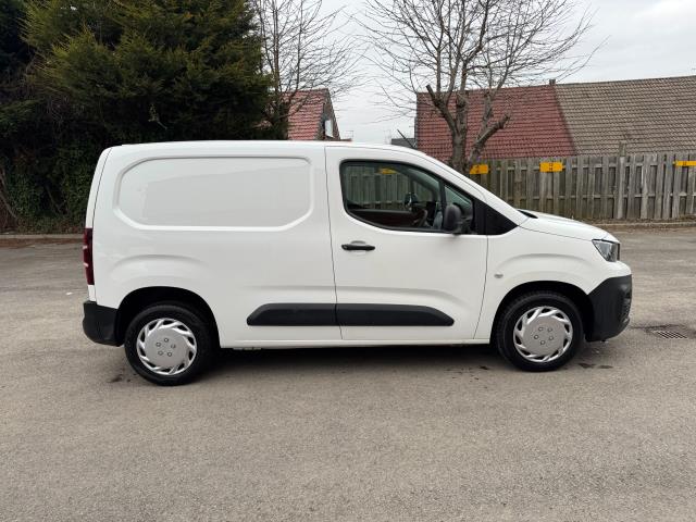 2021 Peugeot Partner 1000 1.5 Bluehdi 100 Professional Van EURO 6 (NV70OKN) Image 10