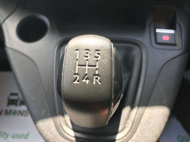 2021 Peugeot Partner 1000 1.5 Bluehdi 100 Professional Van (NV70OKO) Image 24