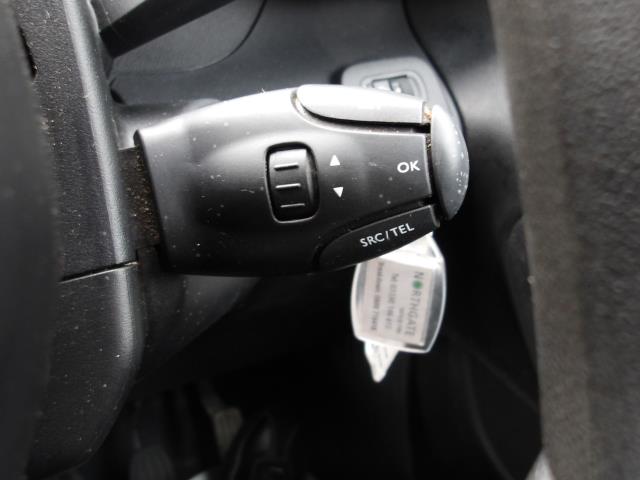 2021 Peugeot Partner 1000 1.5 Bluehdi 100 Professional Van (NV70OYZ) Image 32