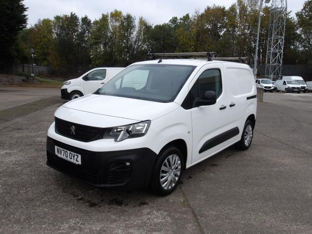 2021 Peugeot Partner 1000 1.5 Bluehdi 100 Professional Van (NV70OYZ) Image 3