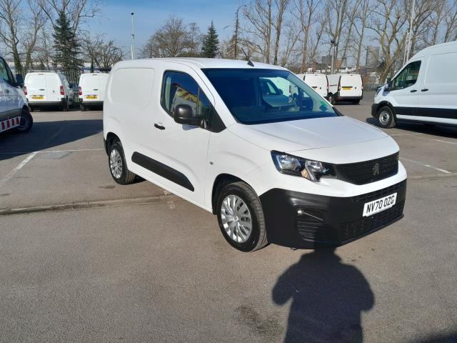 2021 Peugeot Partner 1000 1.5 Bluehdi 100 Professional Van (NV70OZG) Image 2