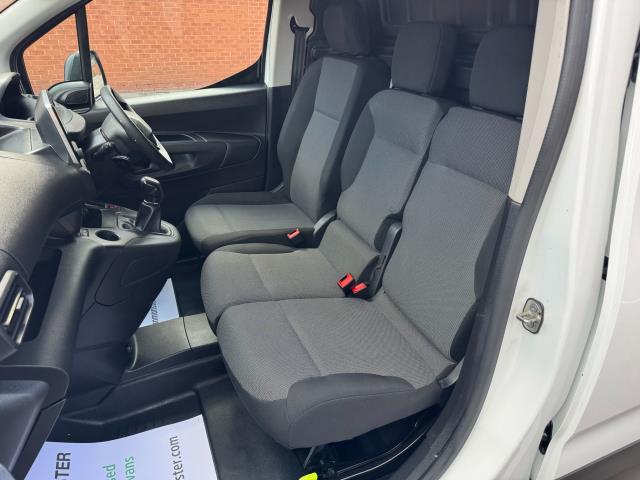 2021 Peugeot Partner 1000 1.5 Bluehdi 100 Professional Van EURO 6 (NV70PMU) Image 31