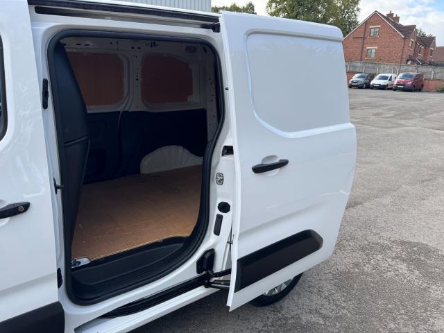 2021 Peugeot Partner 1000 1.5 Bluehdi 100 Professional Van EURO 6 (NV70PMU) Image 40