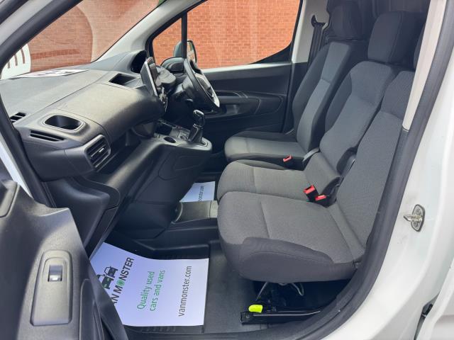 2021 Peugeot Partner 1000 1.5 Bluehdi 100 Professional Van EURO 6 (NV70PMU) Image 30