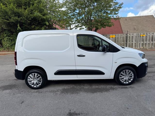 2021 Peugeot Partner 1000 1.5 Bluehdi 100 Professional Van EURO 6 (NV70PMU) Image 10