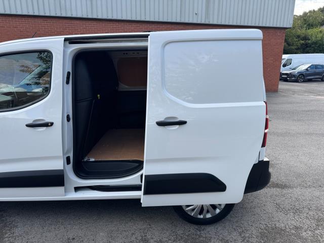 2021 Peugeot Partner 1000 1.5 Bluehdi 100 Professional Van EURO 6 (NV70PMU) Image 41