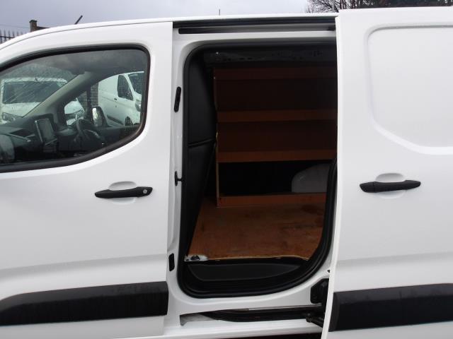 2021 Peugeot Partner 1000 1.5 Bluehdi 100 Professional Van (NV70PMX) Image 12
