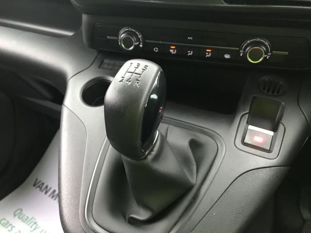 2021 Peugeot Partner L1 1000 1.5BLUE HDI 100PS PROFESSIONAL EURO 6 (NV70PNF) Image 16