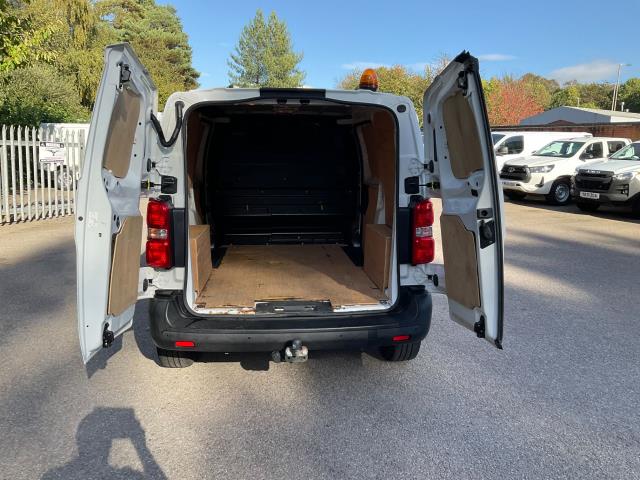 2021 Peugeot Expert 1400 2.0 Bluehdi 120 Professional Van (NV70RNN) Image 12