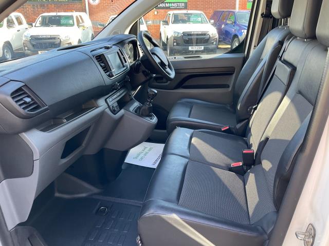 2021 Peugeot Expert 1400 2.0 Bluehdi 120 Professional Van (NV70RNN) Image 7