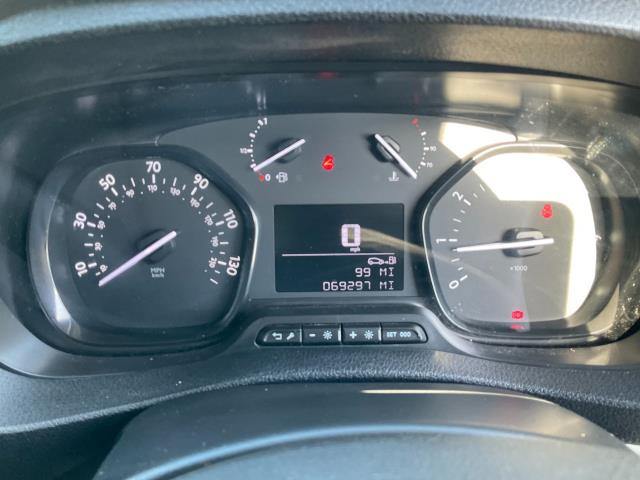 2021 Peugeot Expert 1400 2.0 Bluehdi 120 Professional Van (NV70RNN) Image 21