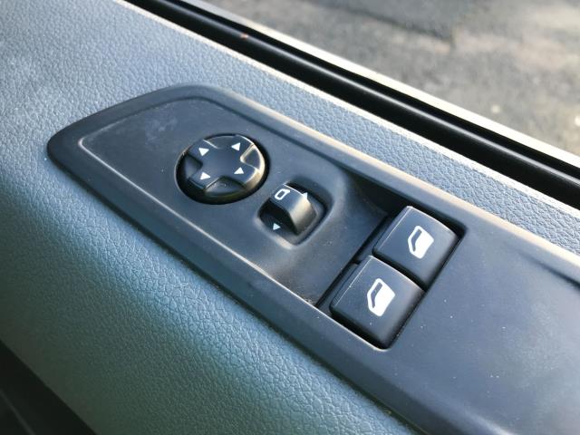 2021 Peugeot Expert 1000 1.6BLUEHDI 100PS PROFESSIONAL EURO 6 (NV70ROH) Image 37