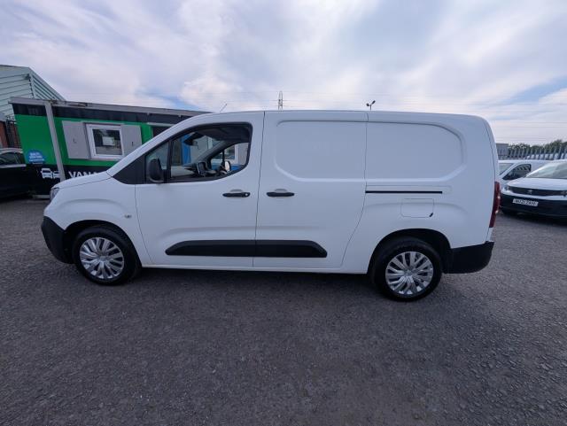2021 Peugeot Partner 850 1.5 Bluehdi 100 Professional Crew Van (NV70SLU) Image 5