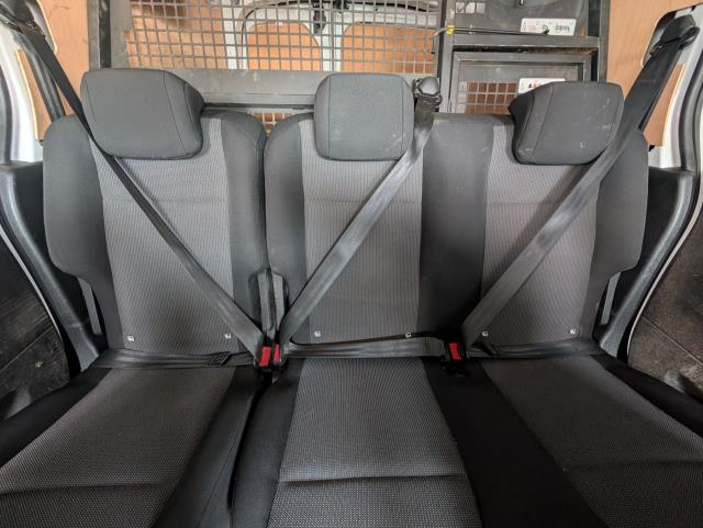 2021 Peugeot Partner 850 1.5 Bluehdi 100 Professional Crew Van (NV70SLU) Image 29