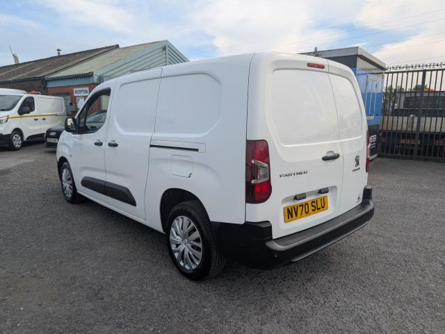 2021 Peugeot Partner 850 1.5 Bluehdi 100 Professional Crew Van (NV70SLU) Image 9