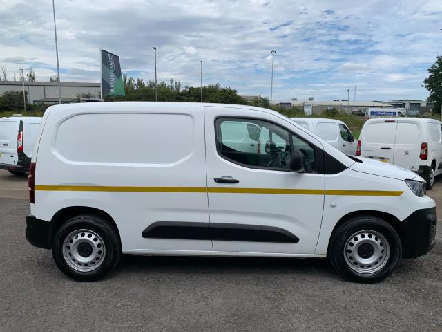 2021 Peugeot Partner 1000 1.5 Bluehdi 100 Grip Van (NV70SVF) Image 14