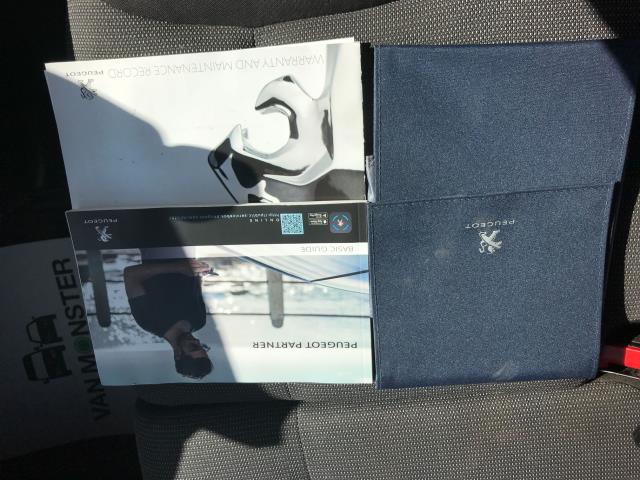 2021 Peugeot Partner 1000 1.5 Bluehdi 100 Grip Van (NV70SVG) Image 31