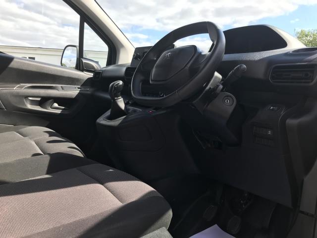 2021 Peugeot Partner 1000 1.5 Bluehdi 100 Grip Van (NV70SVG) Image 20