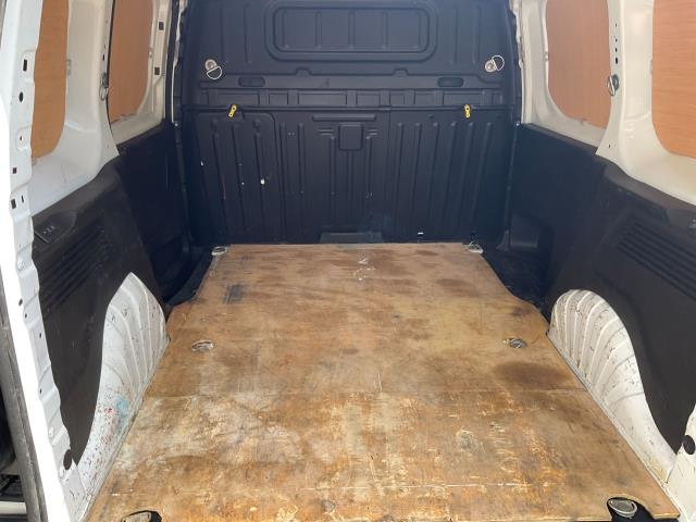 2021 Peugeot Partner 1000 1.5 Bluehdi 100 Grip Van (NV70SWY) Image 13