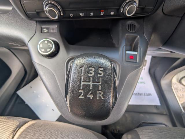 2021 Peugeot Partner 1000 1.5 Bluehdi 100 Grip Van - 1 Owner | Practical | Reserve Today (NV70SXB) Image 24