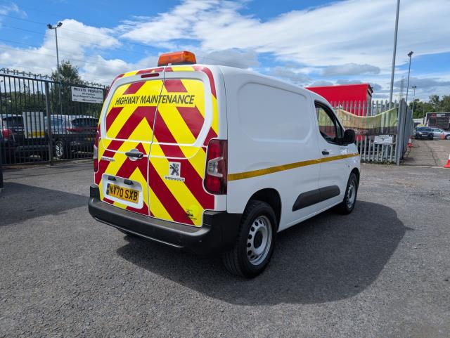 2021 Peugeot Partner 1000 1.5 Bluehdi 100 Grip Van - 1 Owner | Practical | Reserve Today (NV70SXB) Image 12