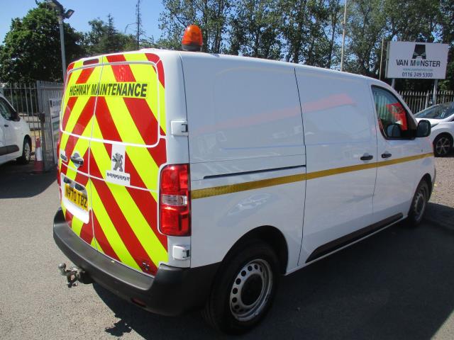 2021 Peugeot Expert 1400 2.0 Bluehdi 120 Professional Van (NV70TBZ) Image 4