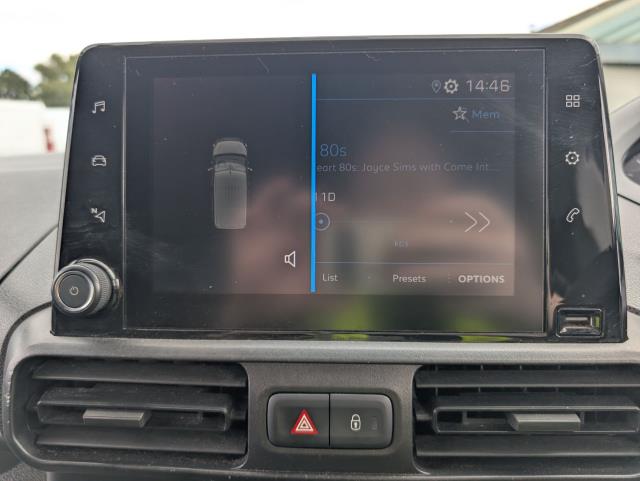 2021 Peugeot Partner 1000 1.5 Bluehdi 100 Professional Van *TV* (NV70TRZ) Image 23