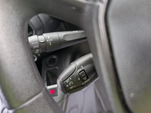 2021 Peugeot Partner 1000 1.5 Bluehdi 100 Professional Van *TV* (NV70TRZ) Image 21