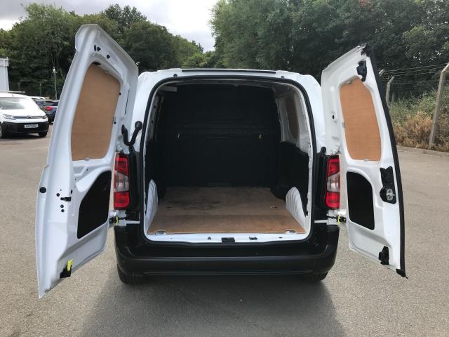 2021 Peugeot Partner 1000 1.5 Bluehdi 100 Professional Van (NV70TXY) Image 9