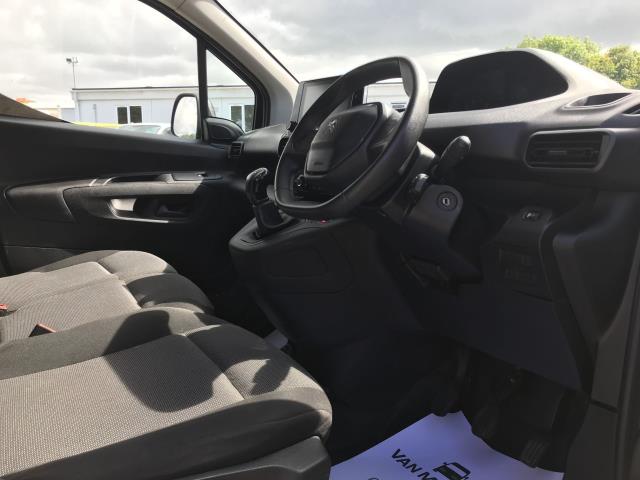 2021 Peugeot Partner 1000 1.5 Bluehdi 100 Professional Van (NV70TXY) Image 20