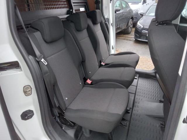 2021 Peugeot Partner 850 1.5 Bluehdi 100 Professional Crew Van *SPEED LIMITER 70 MPH* (NV70UJA) Image 21