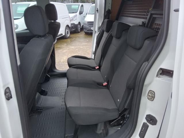 2021 Peugeot Partner 850 1.5 Bluehdi 100 Professional Crew Van *SPEED LIMITER 70 MPH* (NV70UJA) Image 19